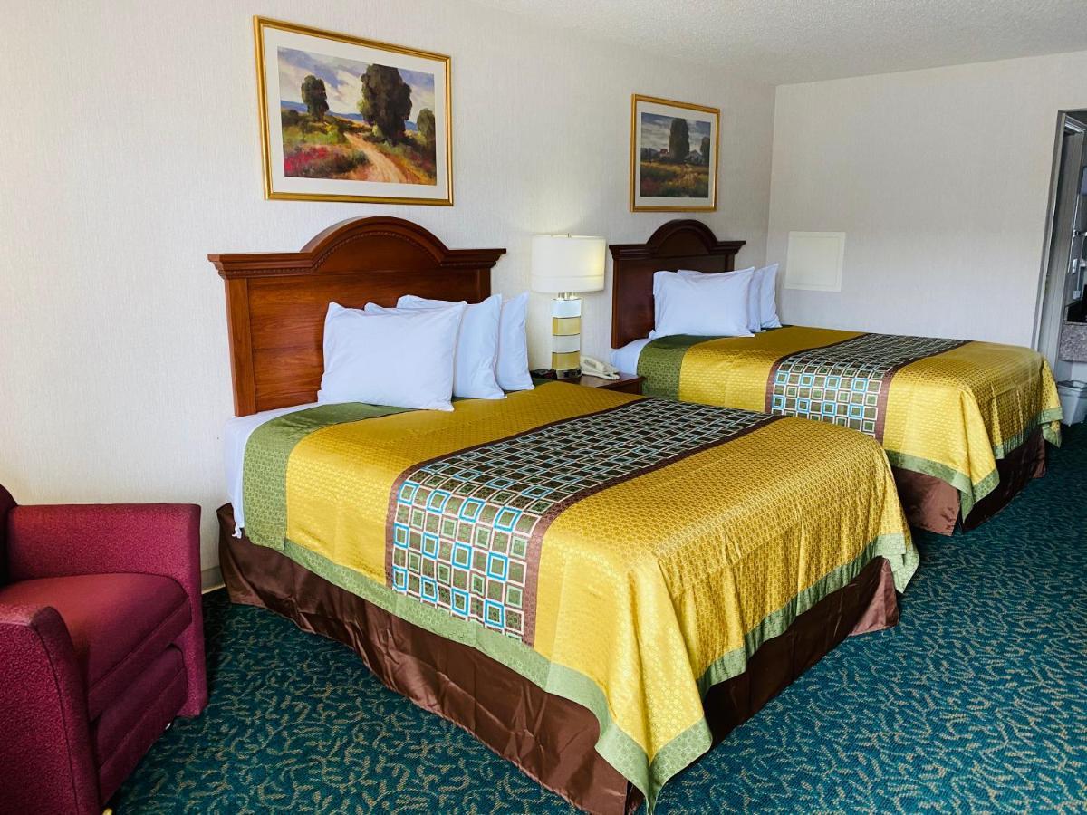 Harrisonville Inn & Suites Dış mekan fotoğraf