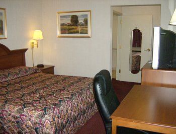 Harrisonville Inn & Suites Dış mekan fotoğraf